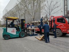 “退城進(jìn)園”快馬加鞭 新服裝車間投入啟用