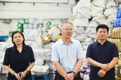 市總工會(huì)走進(jìn)公司開(kāi)展送清涼活動(dòng)